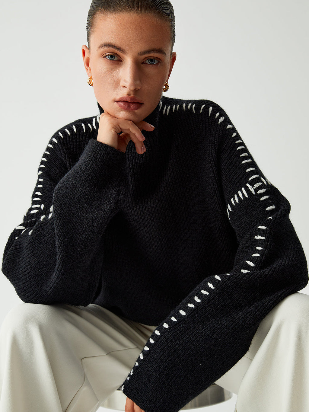 Modern Contrast-Stitch Knit Jumper – Relaxed Oversized Sweater