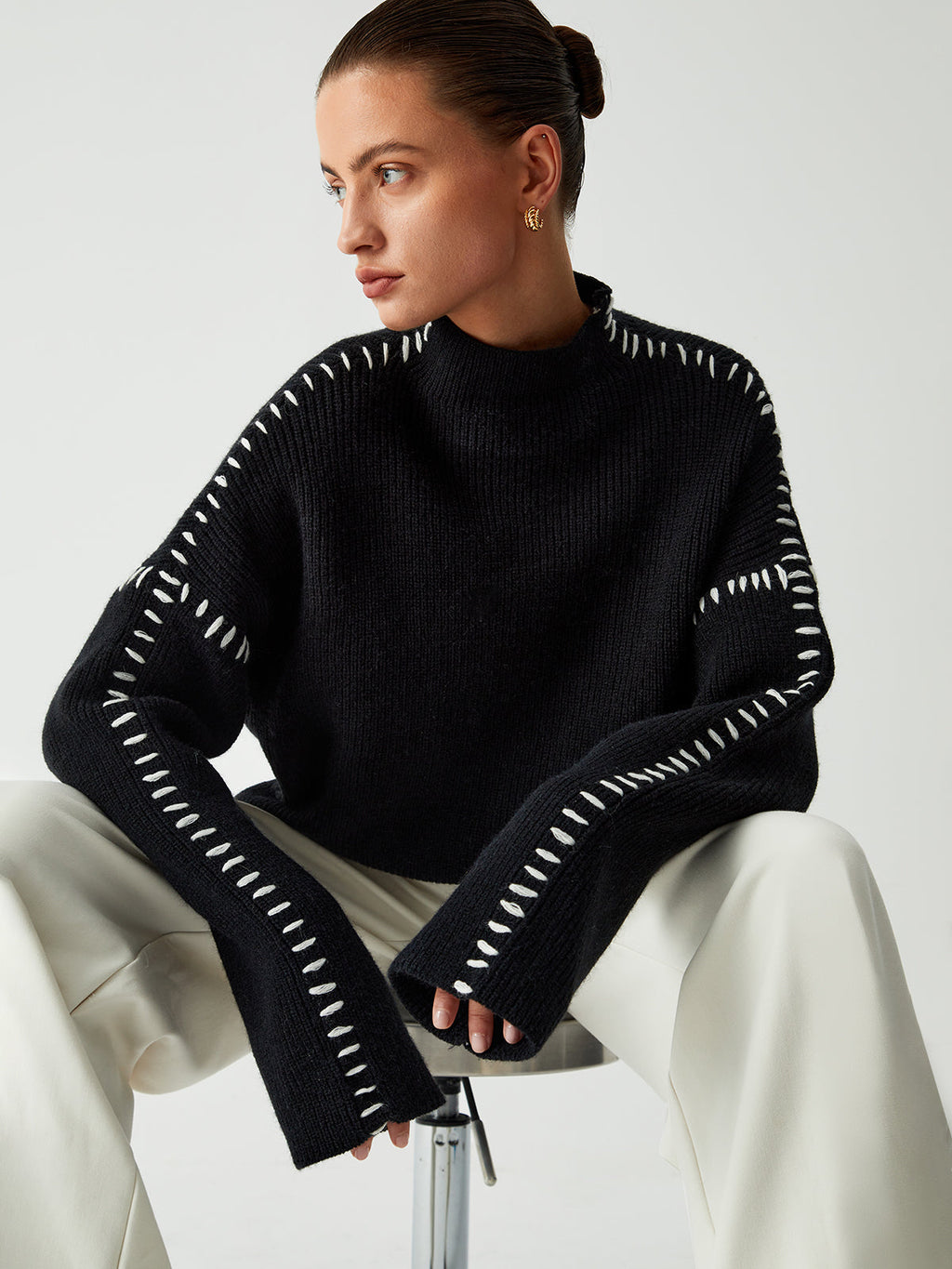 Modern Contrast-Stitch Knit Jumper – Relaxed Oversized Sweater