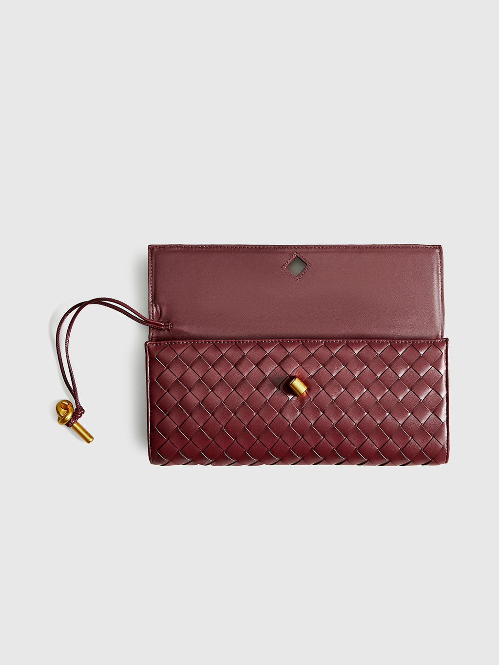 Woven Flap Clutch and Shoulder Bag – Versatile Elegant Design