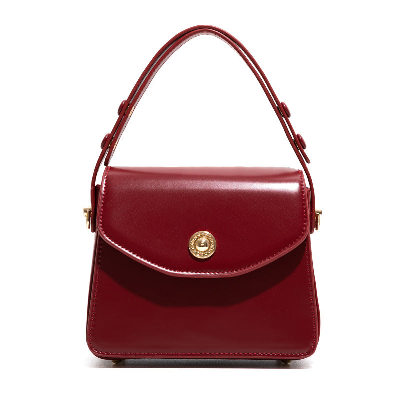 Elegant Structured Shoulder Bag – Timeless Everyday Handbag