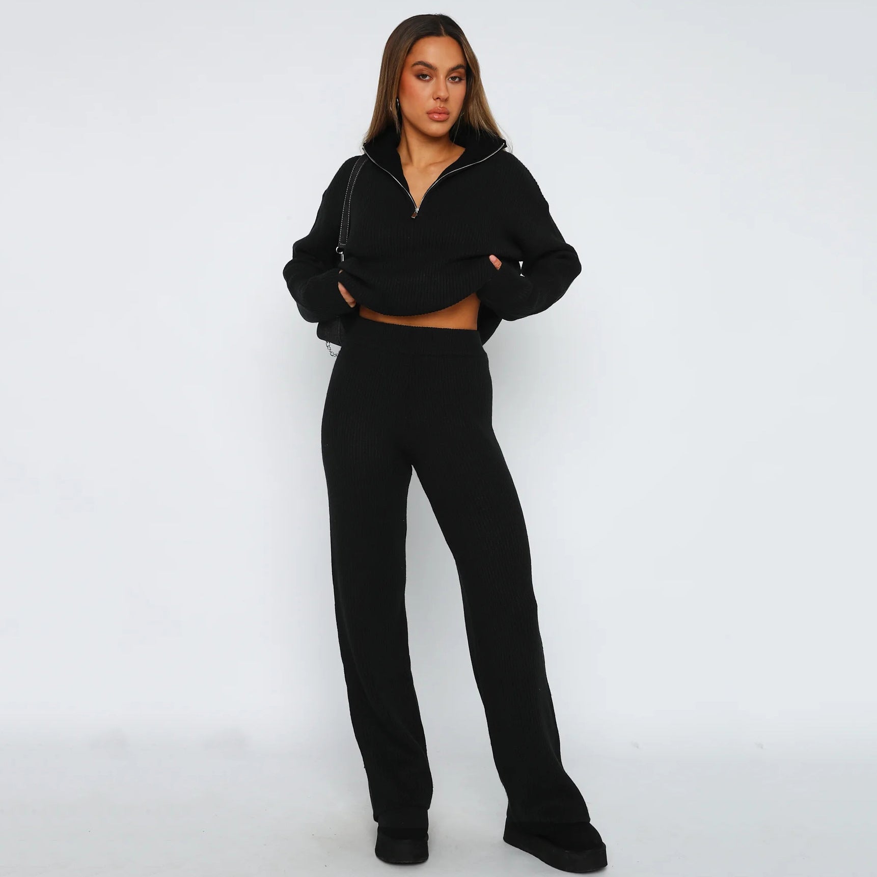Elegant Ribbed Lounge Set with Half-Zip Top and Flared Trousers