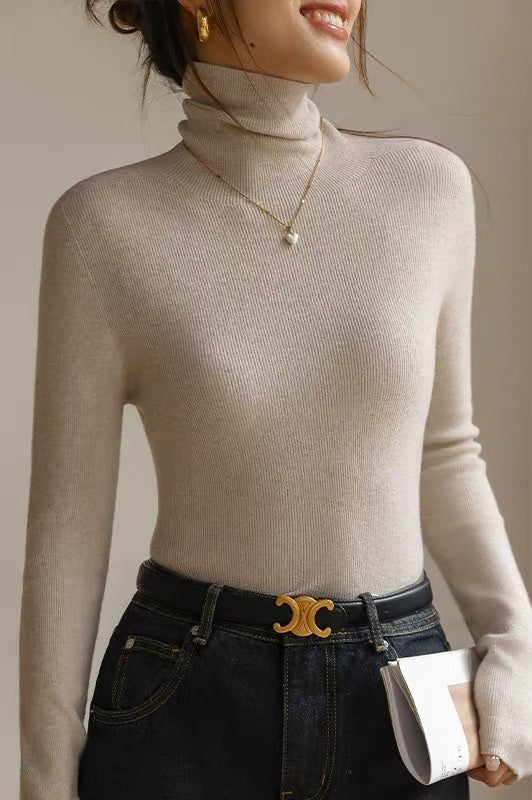 High Neck Slim Fit Knit Top – Seamless Warm Layer