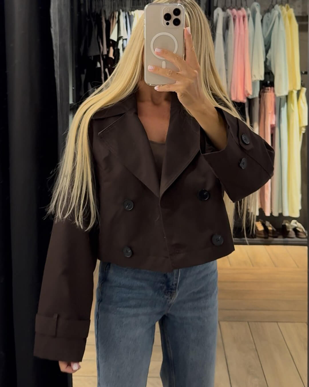 Cropped Double-Breasted Trench Coat with Contrast Buttons