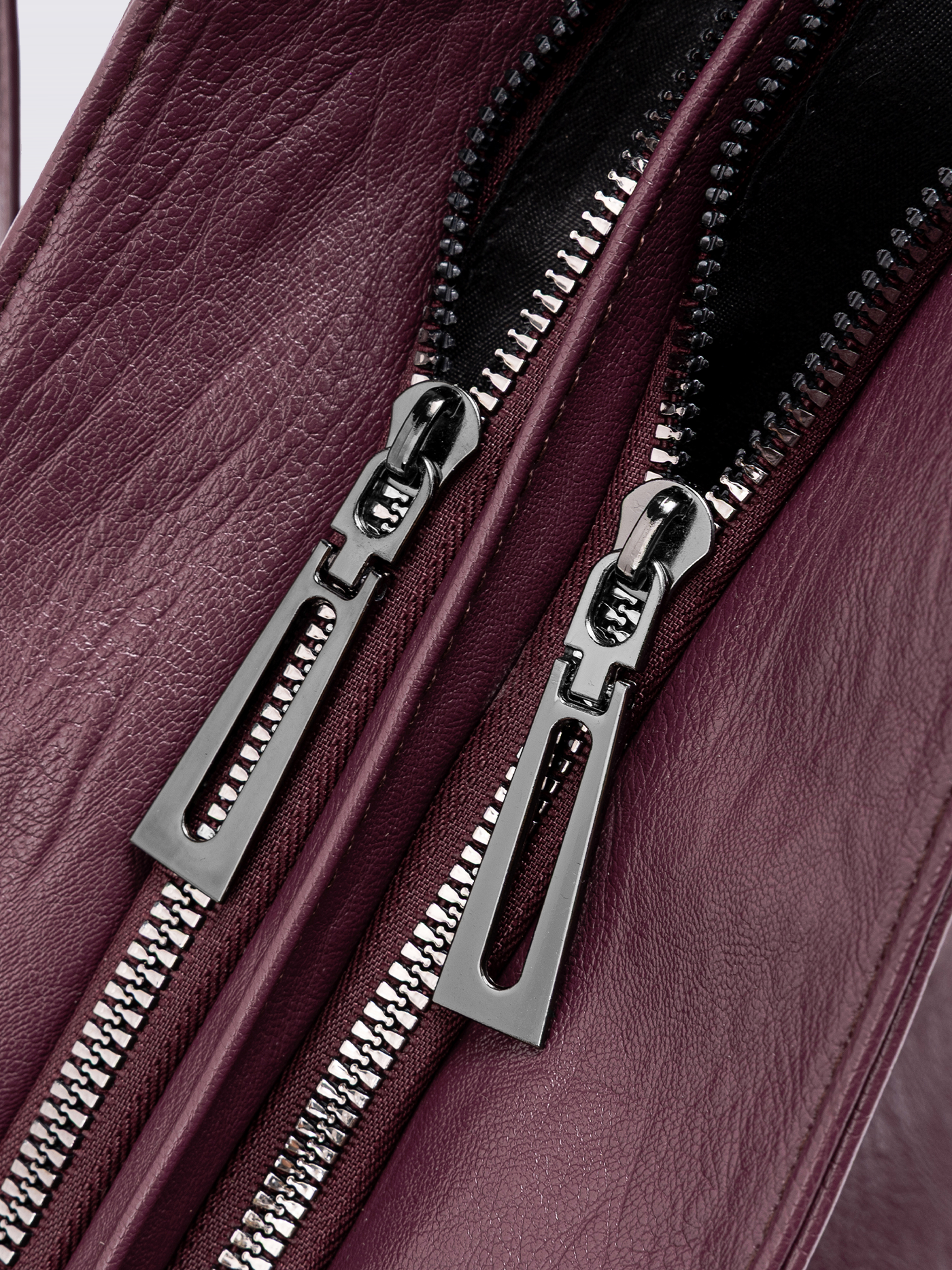 Classic Multi-Pocket Shoulder Bag with Adjustable Strap