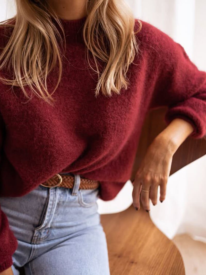 Relaxed Fit Knit Pullover with Round Neck