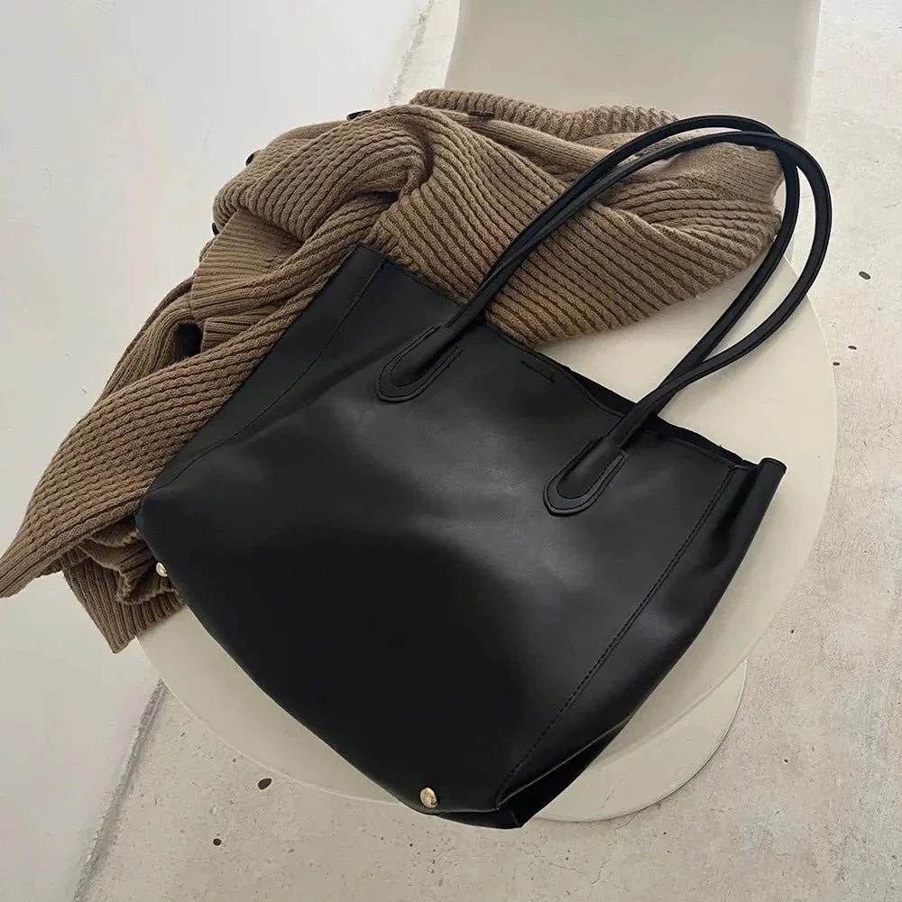 Luxury Vegan Leather Tote Bag – Spacious Everyday Handbag